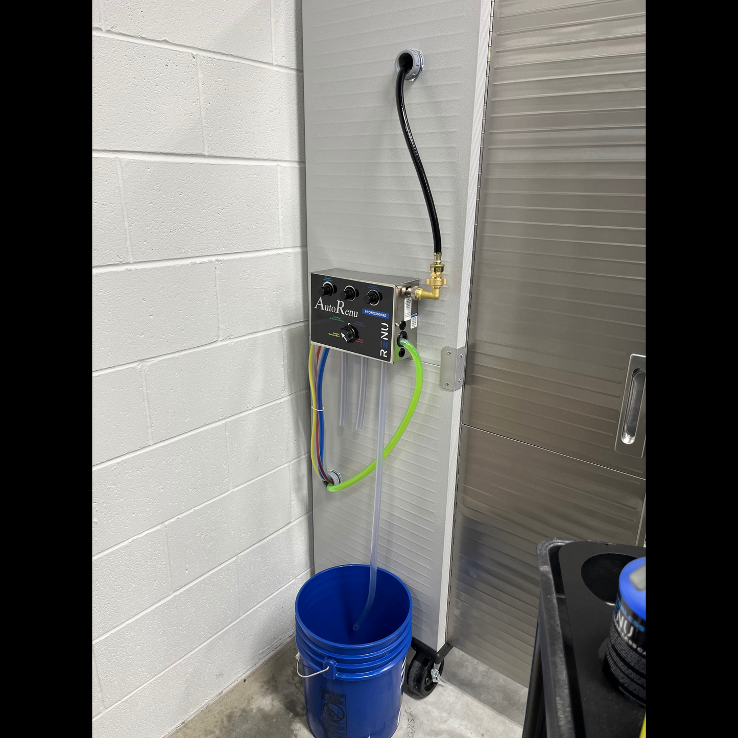 Stand Alone 2-Cabinet Kit + Meter with Installation